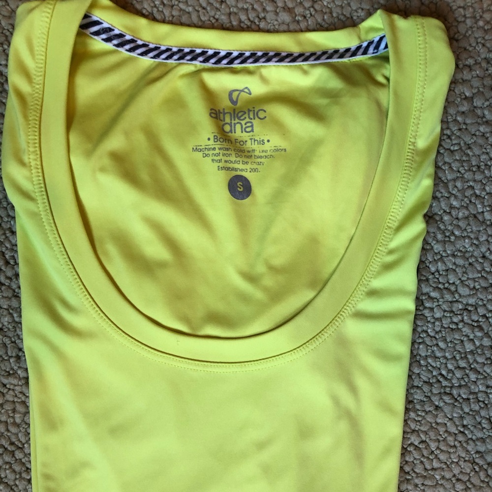 Athletic DNA long sleeve top neon color
